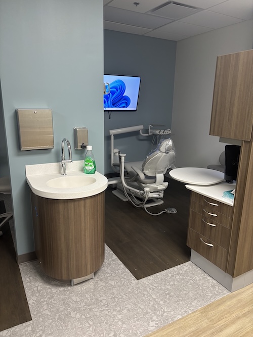 treatment room at Family Dentistry of Bedford